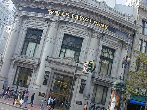 банк Wells Fargo